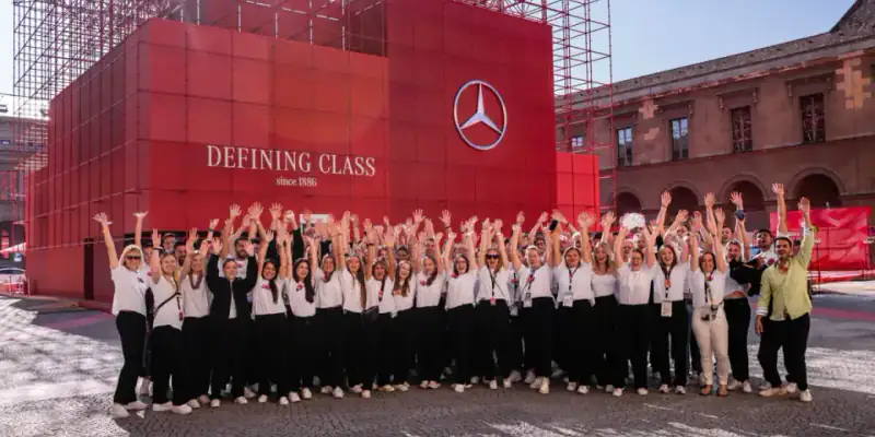 Mehrsprachiges internationales Team